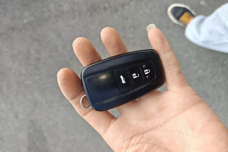 Used Toyota Corolla 2019 1.2T S-CVT GL-i Elite Edition Vehicle Key