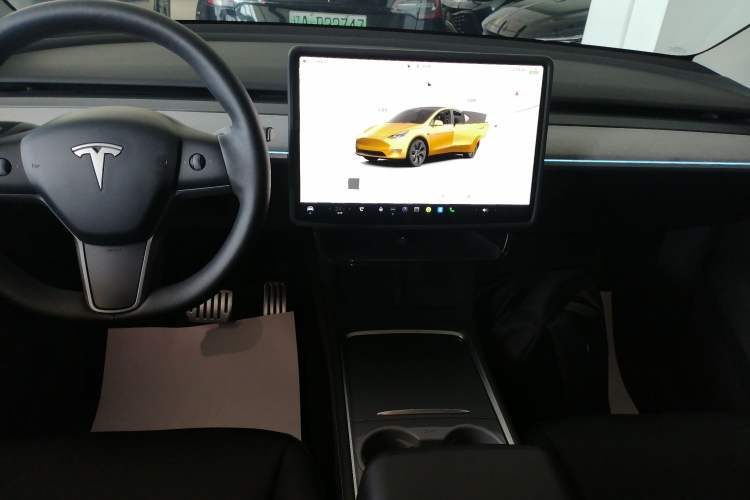 Used Tesla Model Y 2024 Long-Range All-Wheel-Drive Version
