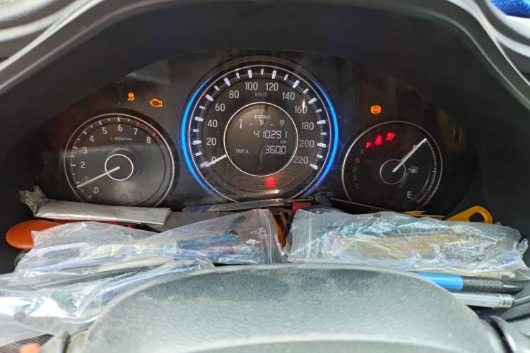 Used Honda Crider 2016 1.8L CVT Luxury Edition
