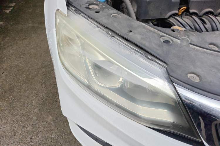 Used Geely Auto Vision 2019 Upgraded Model 1.5L CVT Prestige Version China VI Standard Right Front Headlight