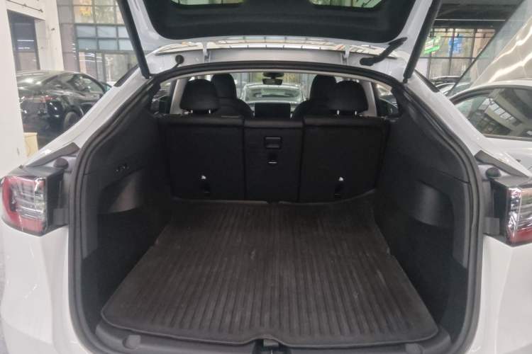 Used Tesla Model Y 2024 Rear-Wheel-Drive Version
