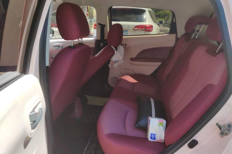 Used CHANGAN OSHAN Benni E-Star 2021 National Edition Colorful Version Lithium Iron Phosphate (31.86 kWh) Interior 4