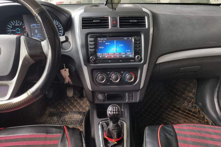 Used FORTHING Joyear S50 2014 1.5L Manual Luxury Edition
