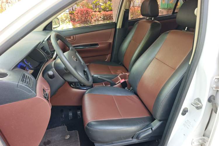 Used BYD F3 2012 Energy-Saving Model 1.5L Manual Comfort Version Left Front Seat