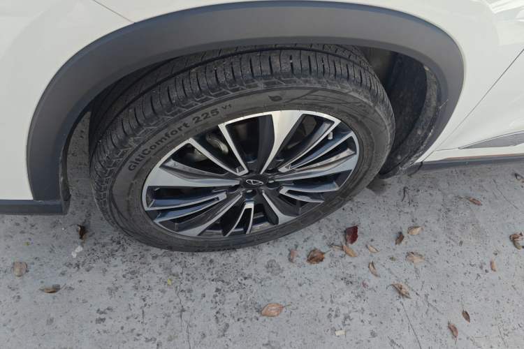 Used Chery Tiggo 8 PRO 2024 Champion Edition 390T Two-Wheel Drive Peak Version 5 Seats