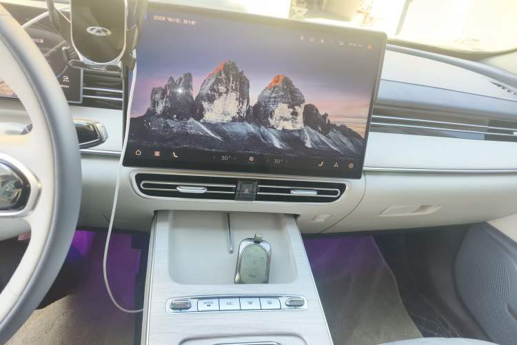 Used Chery Fengyun A8L 2025 1.5 TGDI 145 km Comfort Version