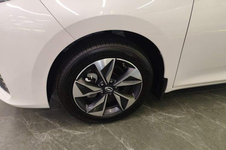 Used GAC Trumpchi M6 2023 PRO 270T DCT Luxury Edition
