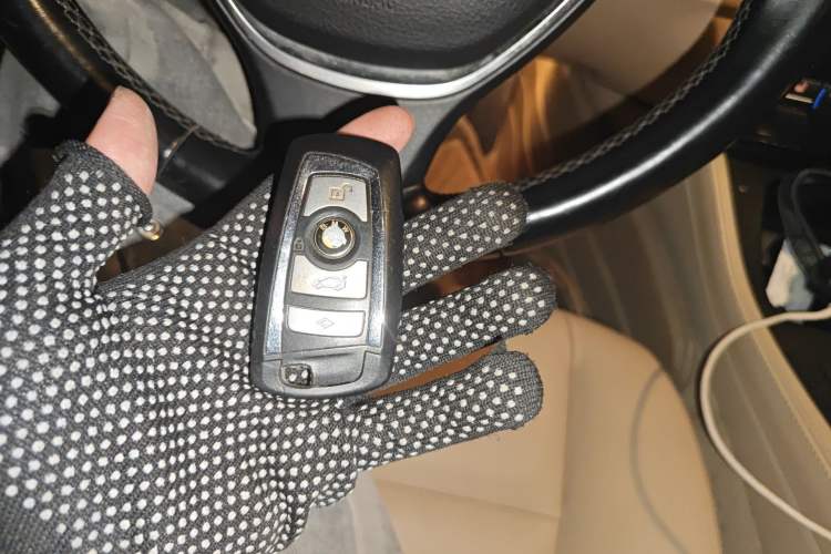 Used BMW 5 Series 2014 525Li Luxury Design Package