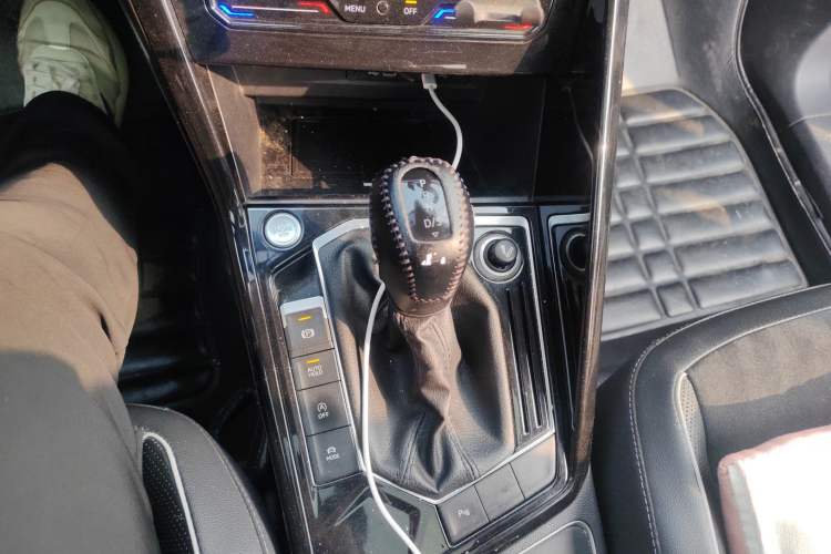 Used Volkswagen Tayron 2020 330TSI Two-Wheel Drive Luxury Connected Pro Edition