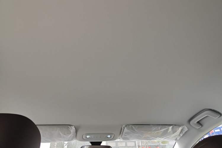 Used Wuling Wuling Starlight 730 2025 Model Plug-in Hybrid 125km Luxury Edition
