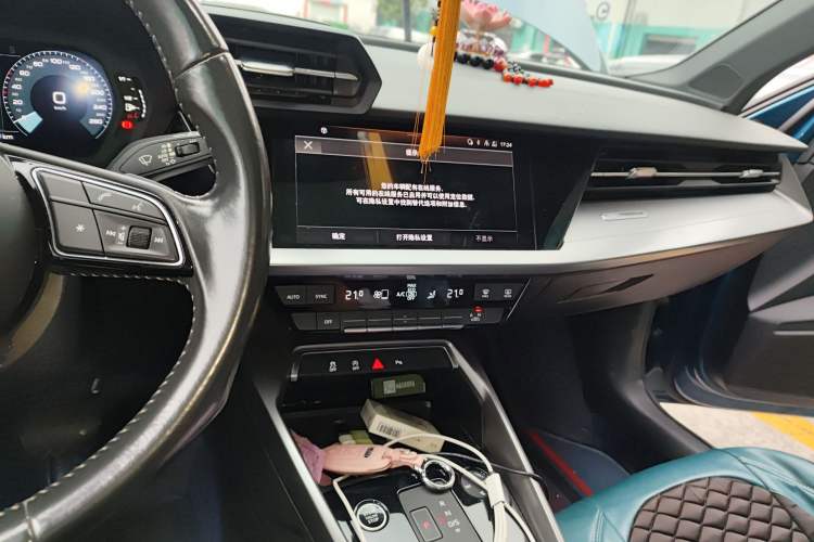 Used Audi A3 2021 Sportback 35 TFSI Fashionable Sports Model Audio And AC Panel