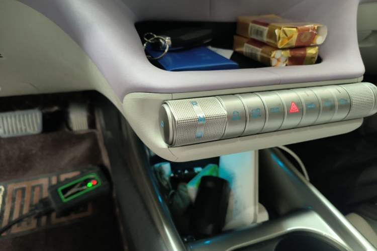 Used BYD Dolphin 2023 420 km Free Version Gear Lever