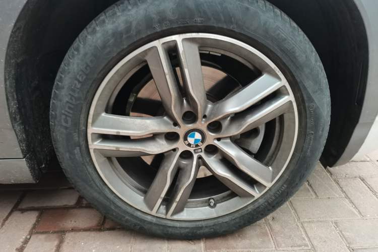 Used BMW X2 2020 sDrive25i Leading Model M Sport Package Right Front Wheel Hub