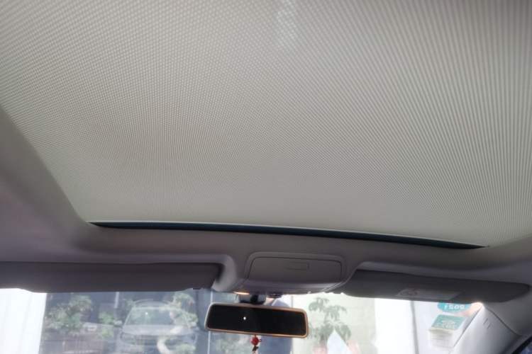 Used Volkswagen Tiguan 2017 300TSI Automatic Two-Wheel Drive Silk Road Comfort Edition Headliner