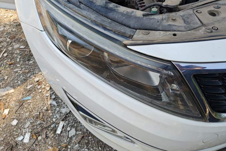 Used Kia K5 2014 2.0L Automatic LUXURY Right Front Headlight