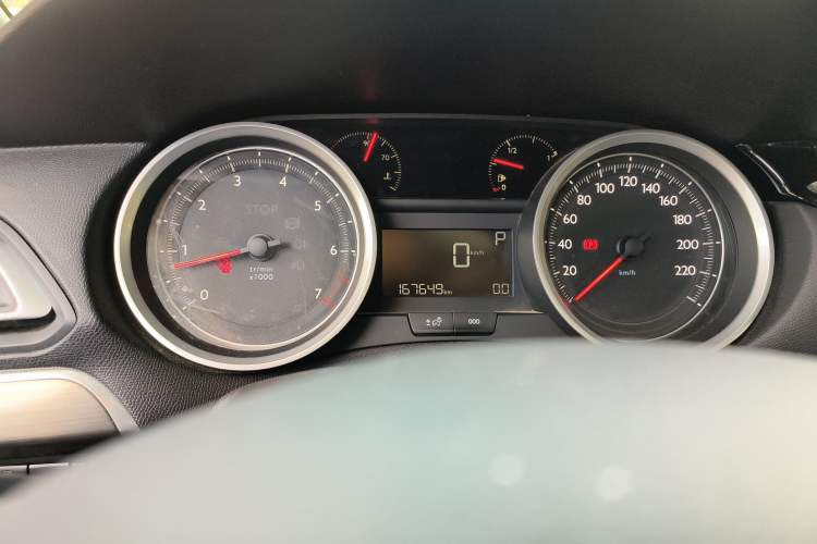 Used Peugeot 408 2014 1.8L Automatic Luxury Edition Instrument Cluster