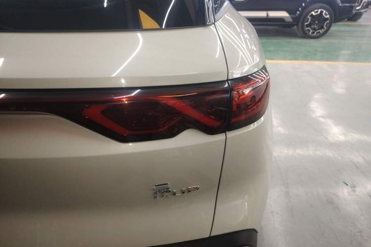 Used BYD Yuan UP 2024 401 km Active Version Right Rear Taillight