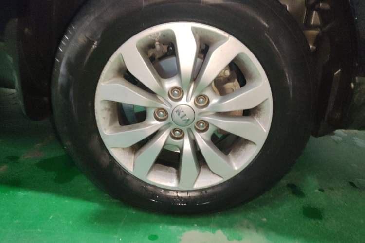 Used Kia Sportage 2013 2.0L Manual Two-Wheel Drive GL Trim
