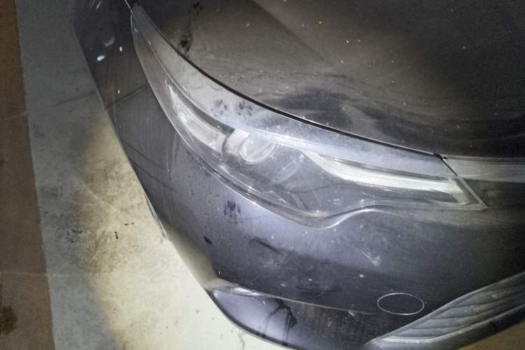 Used Toyota Levin 2016 1.6G CVT Elite Edition Right Front Headlight