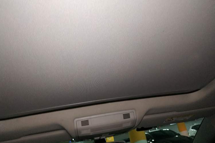 Used Volkswagen Golf Sportsvan 2018 230TSI Automatic Luxury Model
