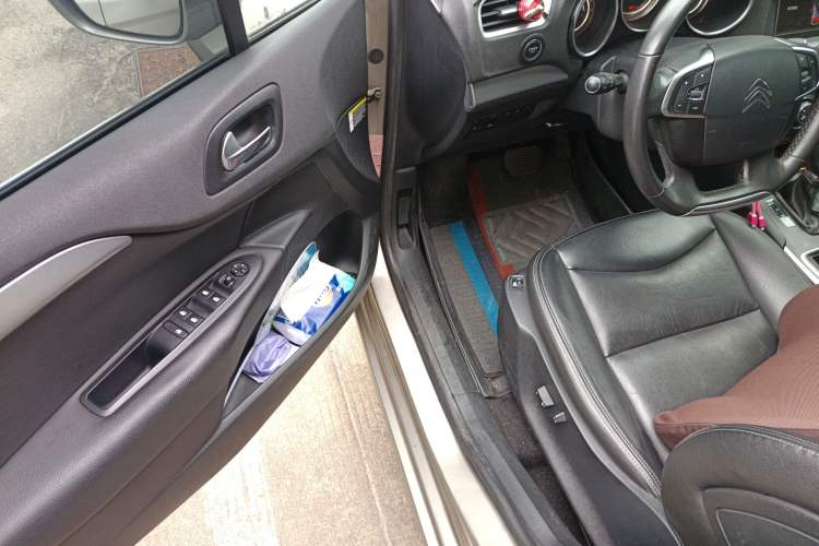 Used Citroen C4L 2016 1.2T Automatic Elite Model Driver Seat