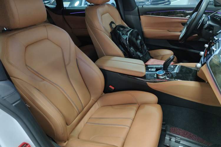 Used BMW 6 Series GT 2019 630i M Sport Package
