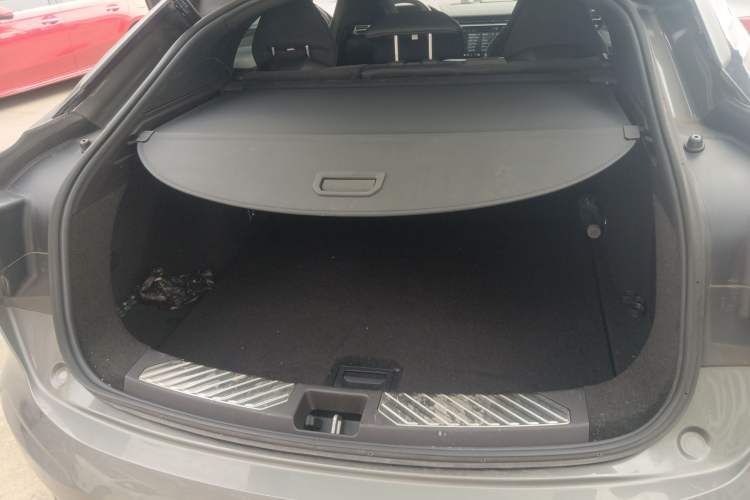 Used Lynk & Co 05 2022 2.0TD Four-Wheel Drive Dynamic Halo