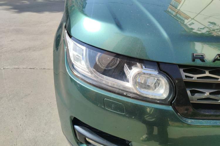 Used Land Rover Range Sport 2016 3.0 SDV6 HSE Right Front Headlight