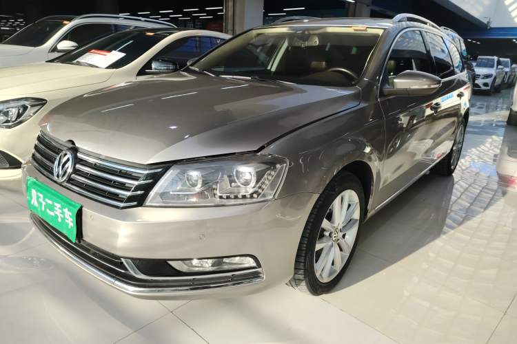 Used Volkswagen Magotan 2012 Travel Edition 2.0 TSI Comfort Version