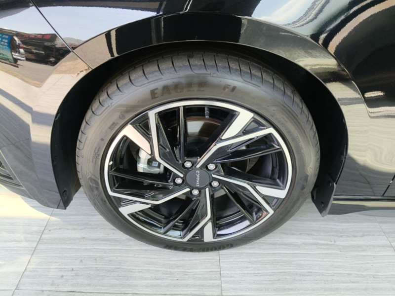Used Lynk & Co 03 2025 1.5TD DCT Champion Edition Pro — 22