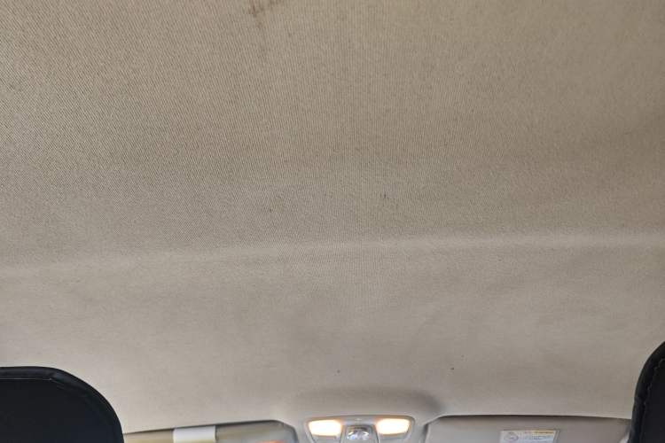 Used Geely Auto Diamond 2016 1.5L Manual Elite Edition Headliner