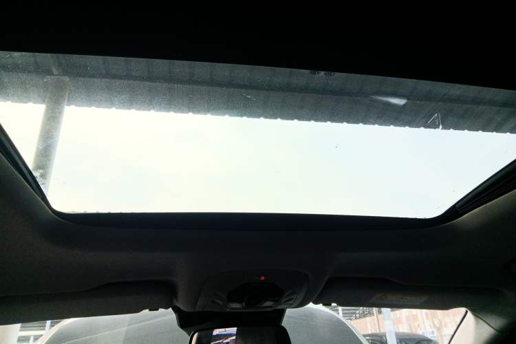 Used EXEED Lingyun 2023 300T Two-Wheel Drive Starry Edition Headliner