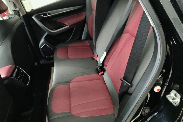 Used Dongfeng Aeolus AX7 2021 PRO 1.6T Automatic Smart Edition
