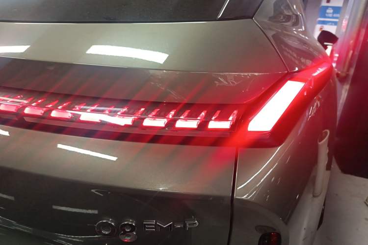 Used Lynk & Co 08 EM-P 2023 220km All-Wheel-Drive Performance Halo