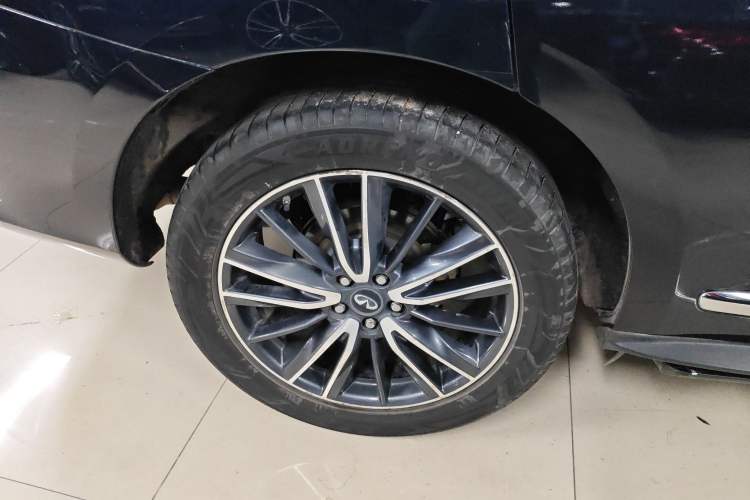 Used Infiniti QX60 2018 2.5 S/C Hybrid Two-Wheel-Drive Champion Family Edition