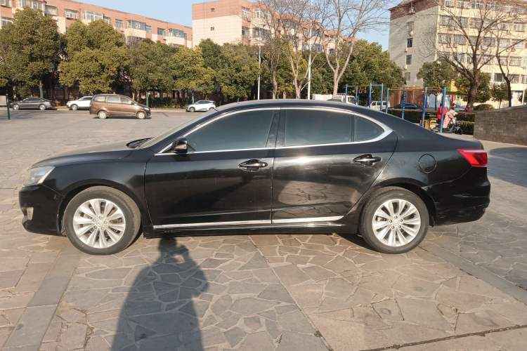 Used CHANGAN Raeton 2014 1.8T Automatic Prestige Anniversary Edition China V Standard Left Side