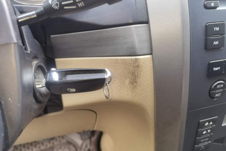 Used Haval H5 Classic 2010 European-style Edition 2.4L Four-Wheel Drive Comfort Model
