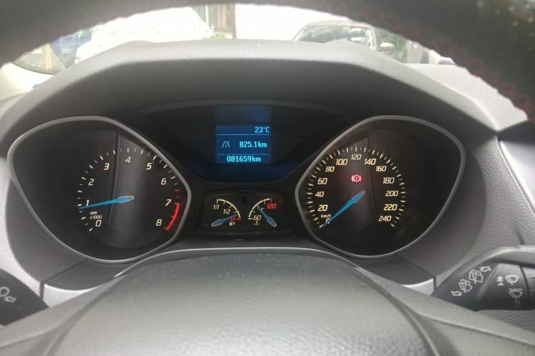 Used Ford Focus 2015 Hatchback 1.6L Manual Comfort Edition