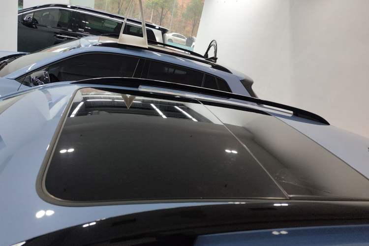 Used Volkswagen Tharu 2025 NewRui 300TSI Prestige Edition