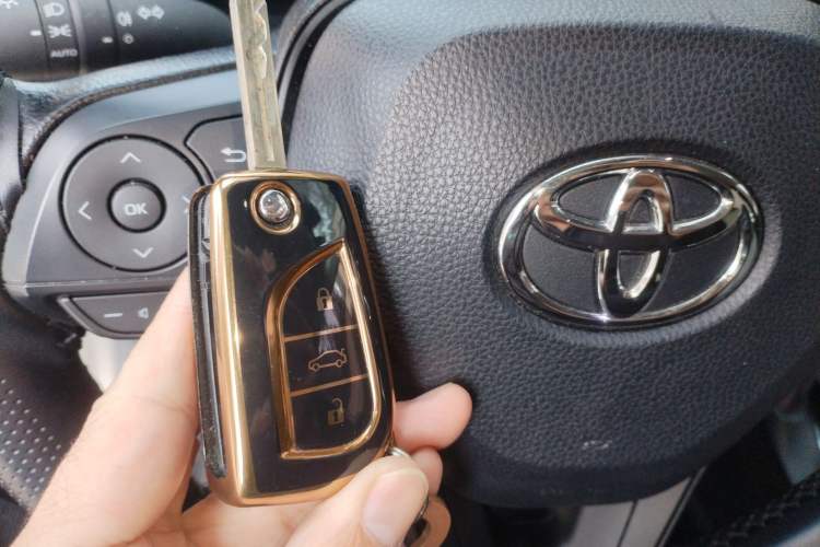 Used Toyota Corolla Cross 2023 2.0L Pioneer Edition