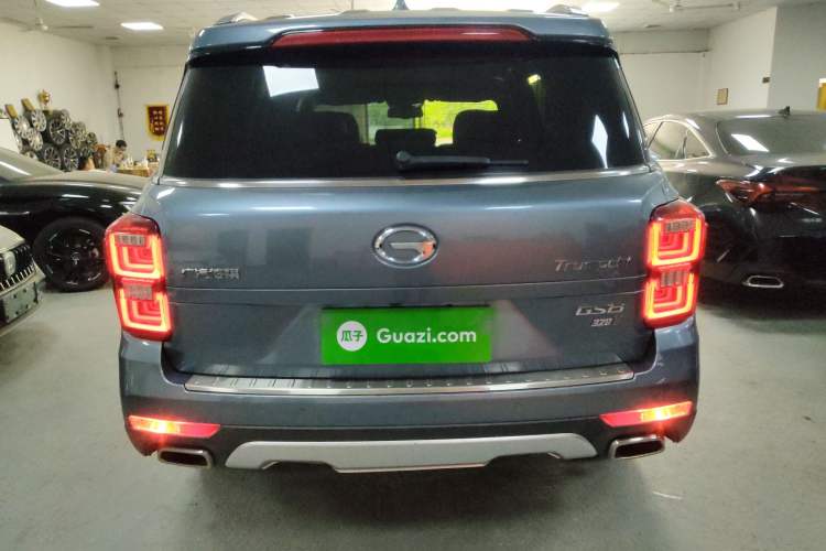 Used GAC Trumpchi GS8 2017 320T Two-Wheel Drive Luxury Smart Connectivity Version (7 Seats)
