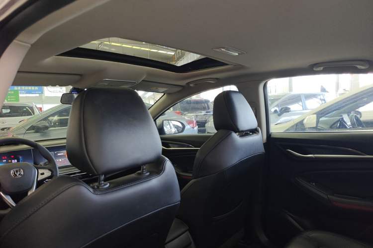 Used CHANGAN Eado 2020 PLUS 1.6L GDI Automatic Luxury Model
