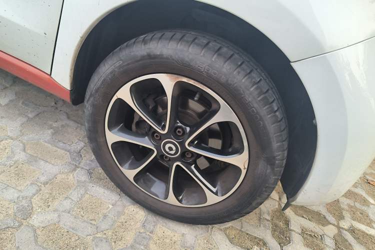 Used smart forfour 2016 1.0L 52 kW Passion Edition