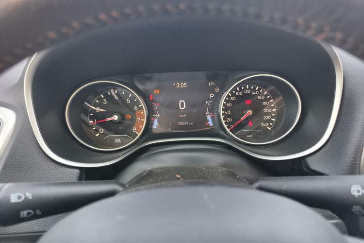 Used Jeep Compass 2017 200T Automatic Family Edition