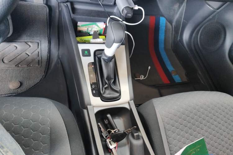 Used Honda Fit 2021 1.5L CVT Trend Edition Gear Lever