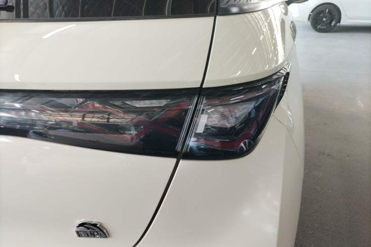 Used BYD Dolphin 2023 420 km Free Version
