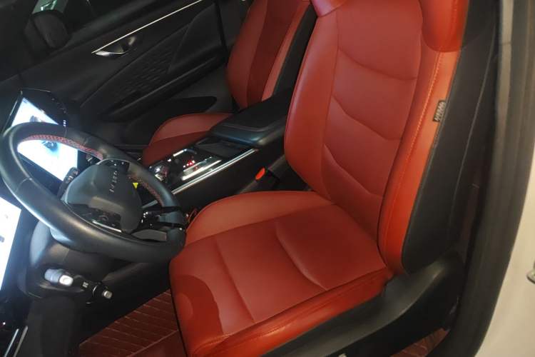 Used BAIC Rubik 2022 1.5T DCT Diamond Edition Left Front Seat