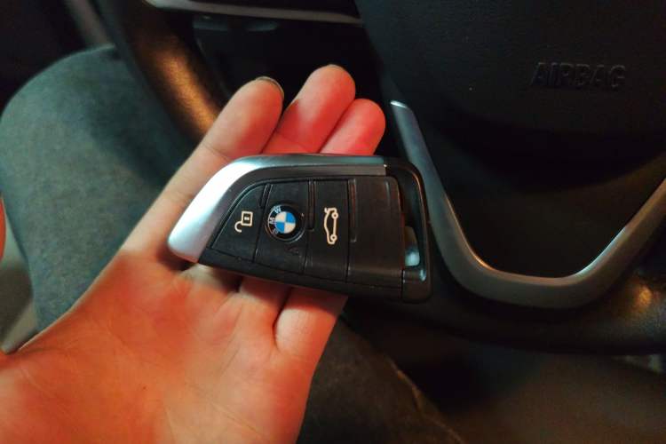 Used BMW 1 Series 2020 120i Fashion Model Vehicle Key