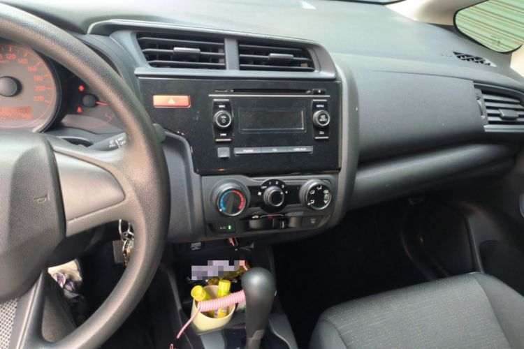 Used Honda Fit 2014 1.5L LX CVT Comfort Model Audio And AC Panel