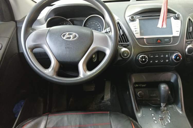 Used Hyundai ix35 2013 2.0L Automatic 2WD Comfort GL China IV Standard
